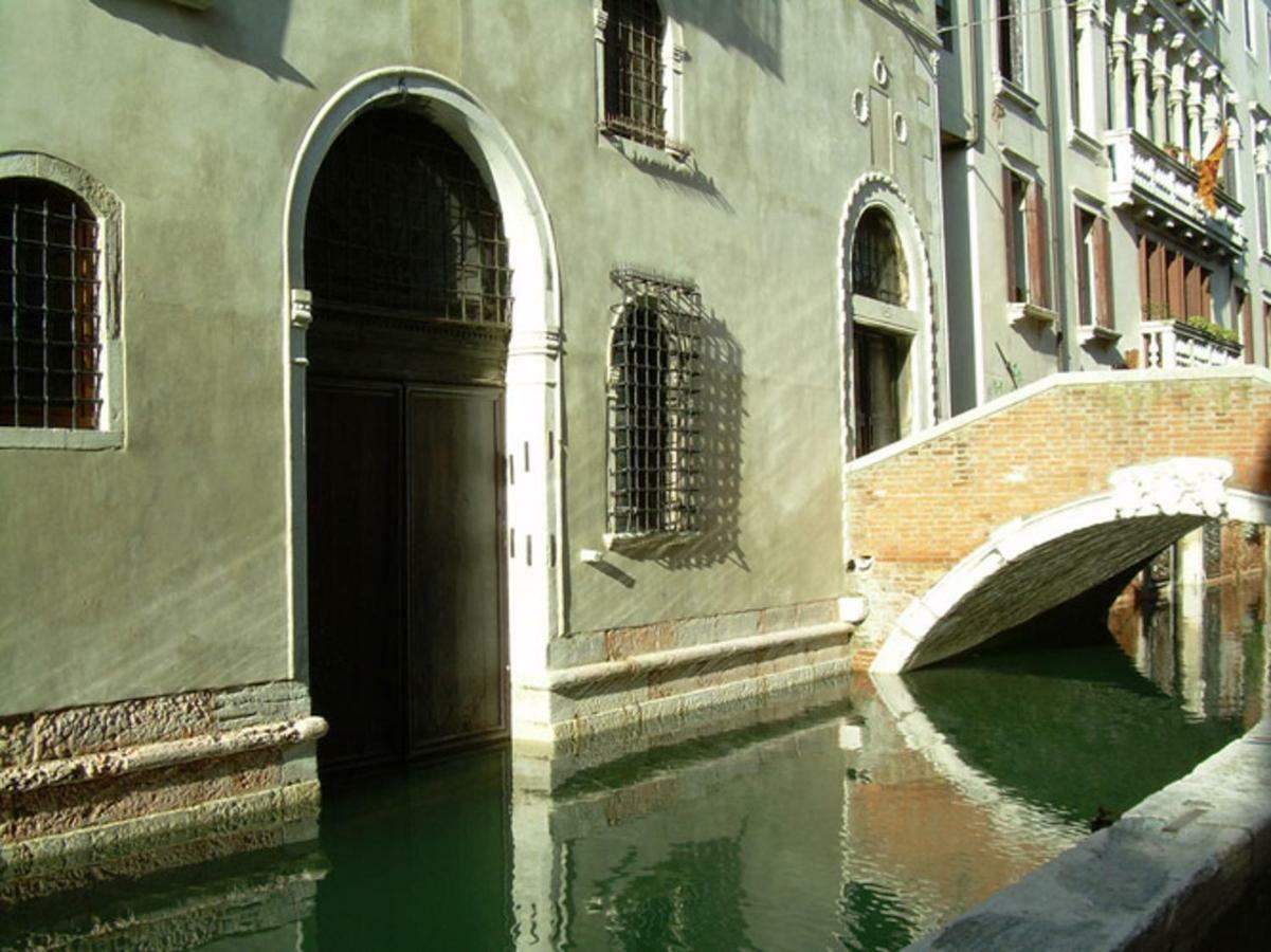 Leone Marciano Venice Apartment Independent And Private Entrance Bagian luar foto