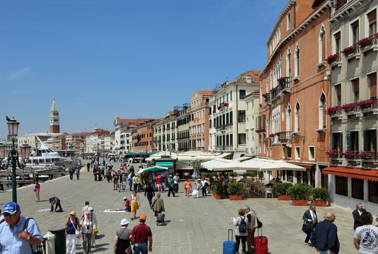 Leone Marciano Venice Apartment Independent And Private Entrance Bagian luar foto